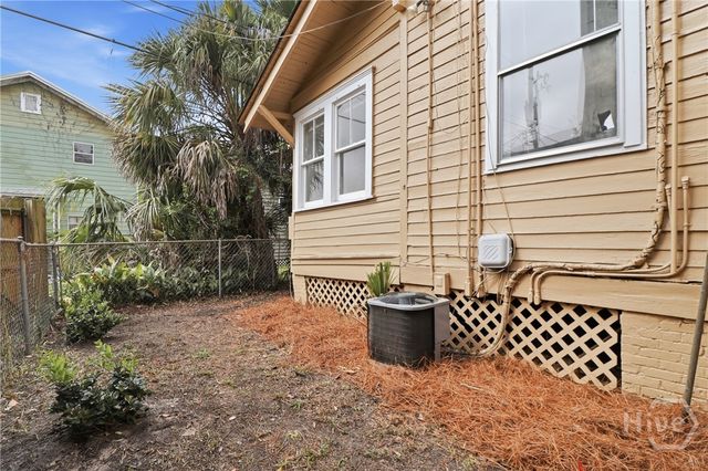 647 E 37Th Street, Savannah, GA 31401