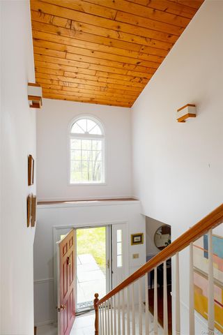 33 Willow Brook Ridge, Clinton Corners, NY 12514