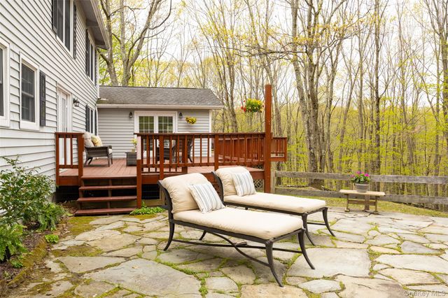 33 Willow Brook Ridge, Clinton Corners, NY 12514