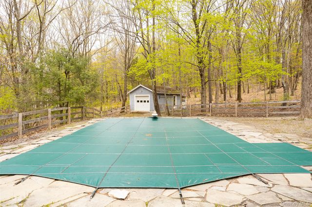 33 Willow Brook Ridge, Clinton Corners, NY 12514