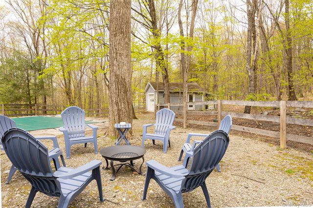 33 Willow Brook Ridge, Clinton Corners, NY 12514