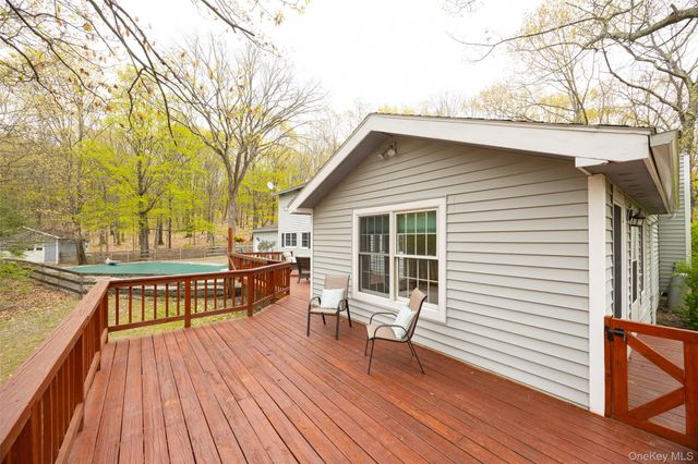 33 Willow Brook Ridge, Clinton Corners, NY 12514