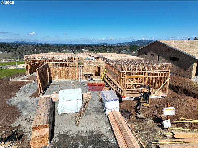 16050 Kaylyn Dr, Oregon City, OR 97045