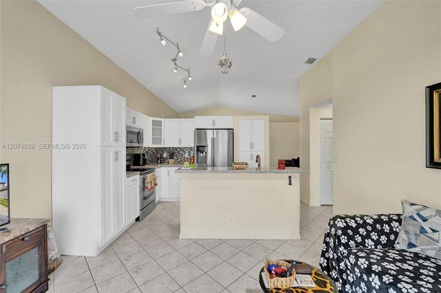 1822 SW 176th Avenue, Miramar, FL 33029