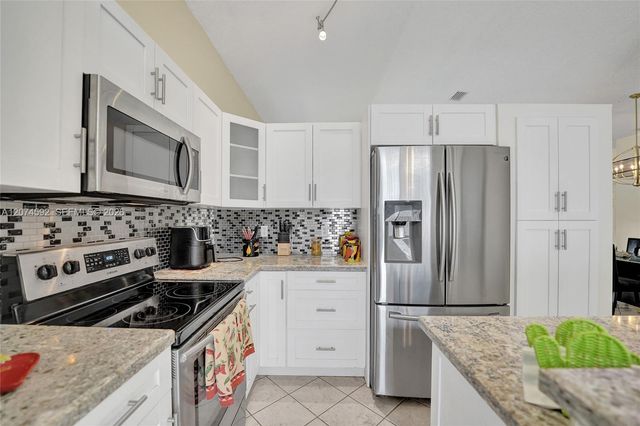 1822 SW 176th Avenue, Miramar, FL 33029