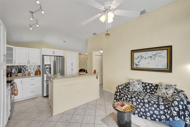1822 SW 176th Avenue, Miramar, FL 33029