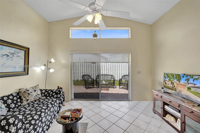 1822 SW 176th Avenue, Miramar, FL 33029