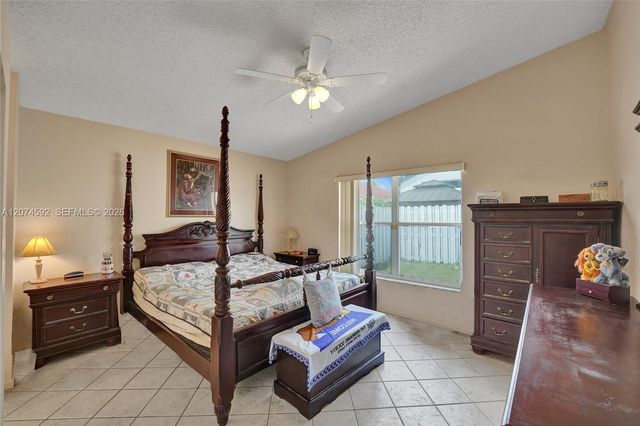 1822 SW 176th Avenue, Miramar, FL 33029