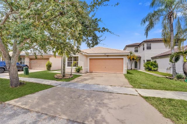 1822 SW 176th Avenue, Miramar, FL 33029