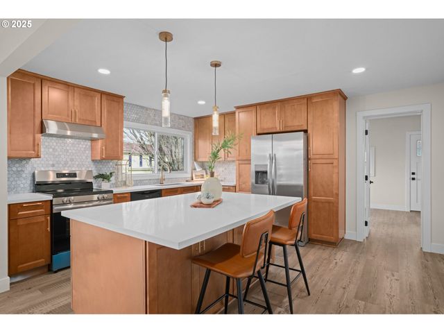 5440 Ne 35TH Ave, Portland, OR 97211