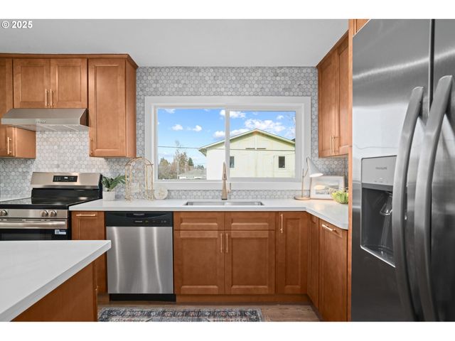 5440 Ne 35TH Ave, Portland, OR 97211