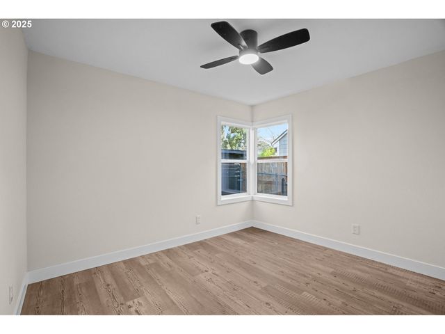 5440 Ne 35TH Ave, Portland, OR 97211