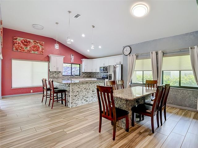 16040 PENWOOD DRIVE, Tampa, FL 33647