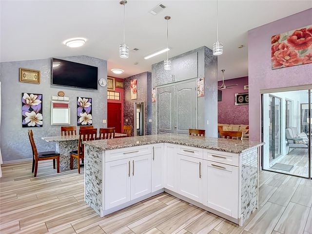 16040 PENWOOD DRIVE, Tampa, FL 33647