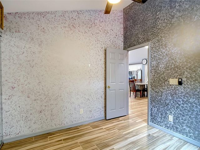 16040 PENWOOD DRIVE, Tampa, FL 33647