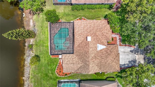 16040 PENWOOD DRIVE, Tampa, FL 33647