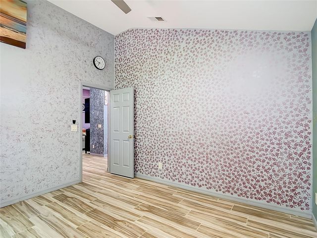 16040 PENWOOD DRIVE, Tampa, FL 33647