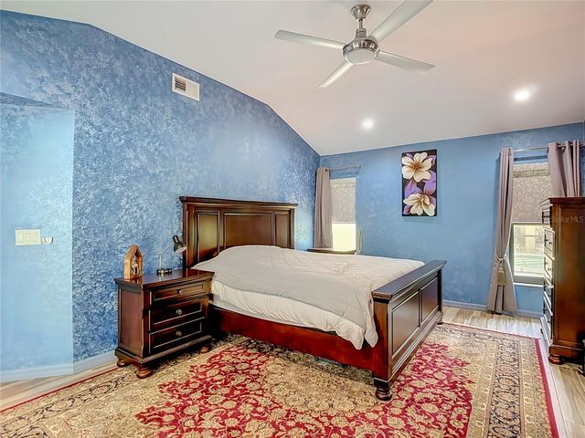 16040 PENWOOD DRIVE, Tampa, FL 33647