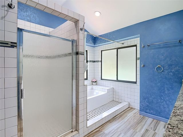 16040 PENWOOD DRIVE, Tampa, FL 33647
