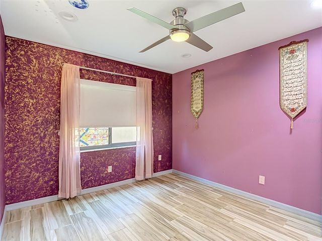 16040 PENWOOD DRIVE, Tampa, FL 33647