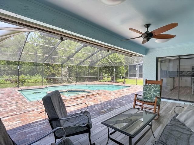 16040 PENWOOD DRIVE, Tampa, FL 33647
