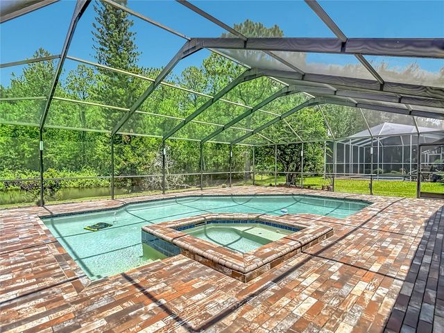 16040 PENWOOD DRIVE, Tampa, FL 33647