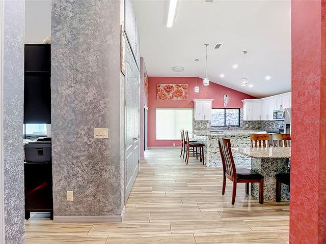 16040 PENWOOD DRIVE, Tampa, FL 33647