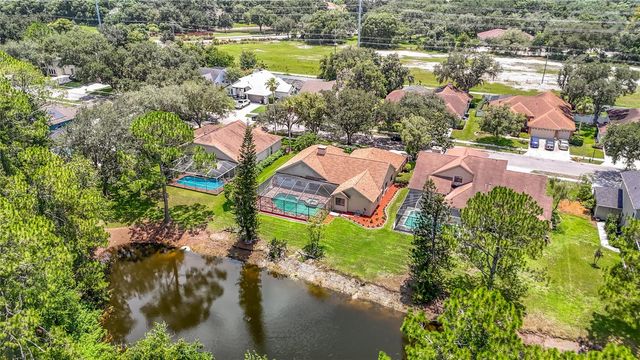 16040 PENWOOD DRIVE, Tampa, FL 33647