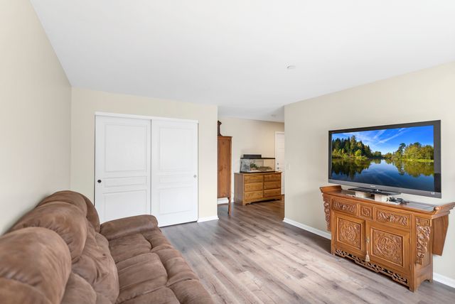 1122 Chelsea Drive, Lake Zurich, IL 60047