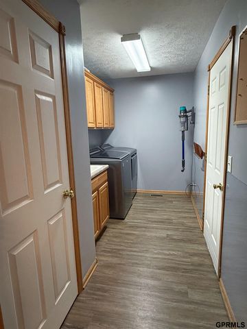 8631 Lavender Circle, Lincoln, NE 68505