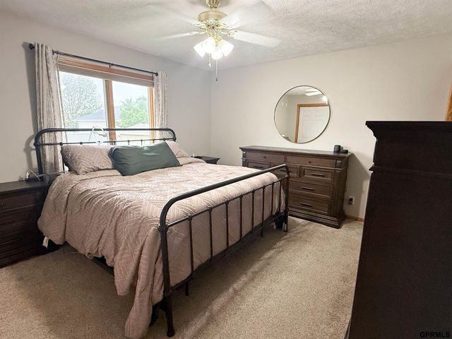 8631 Lavender Circle, Lincoln, NE 68505