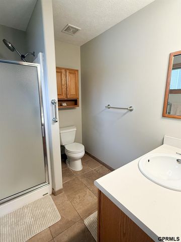 8631 Lavender Circle, Lincoln, NE 68505