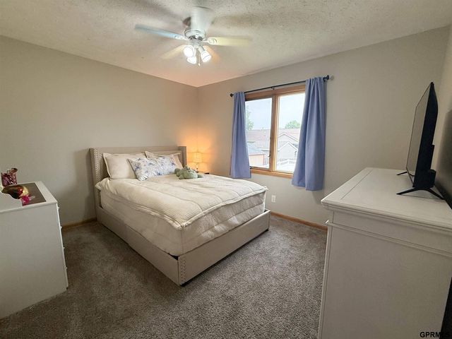 8631 Lavender Circle, Lincoln, NE 68505