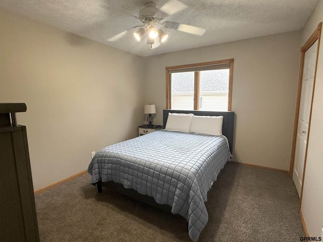 8631 Lavender Circle, Lincoln, NE 68505