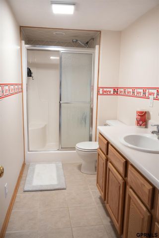 8631 Lavender Circle, Lincoln, NE 68505