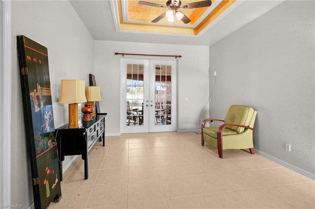 3042 3rd PL, Cape Coral, FL 33993