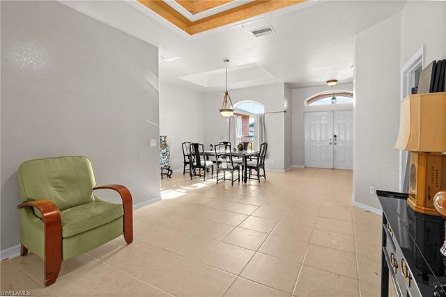 3042 3rd PL, Cape Coral, FL 33993
