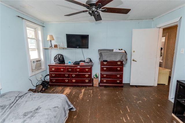 601 E Washington Ave, Connellsville, PA 15425