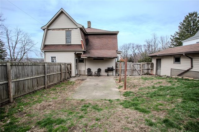 601 E Washington Ave, Connellsville, PA 15425