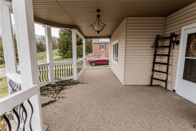 601 E Washington Ave, Connellsville, PA 15425