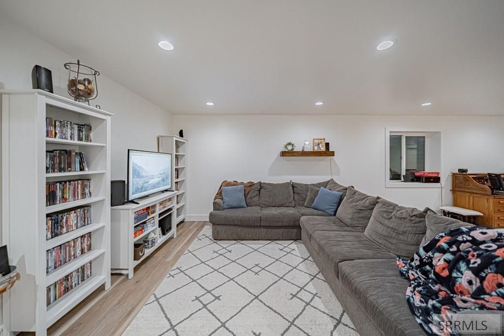 Image 33 of property listing at 4307 E Marlin Avenue, Idaho Falls, ID 83401