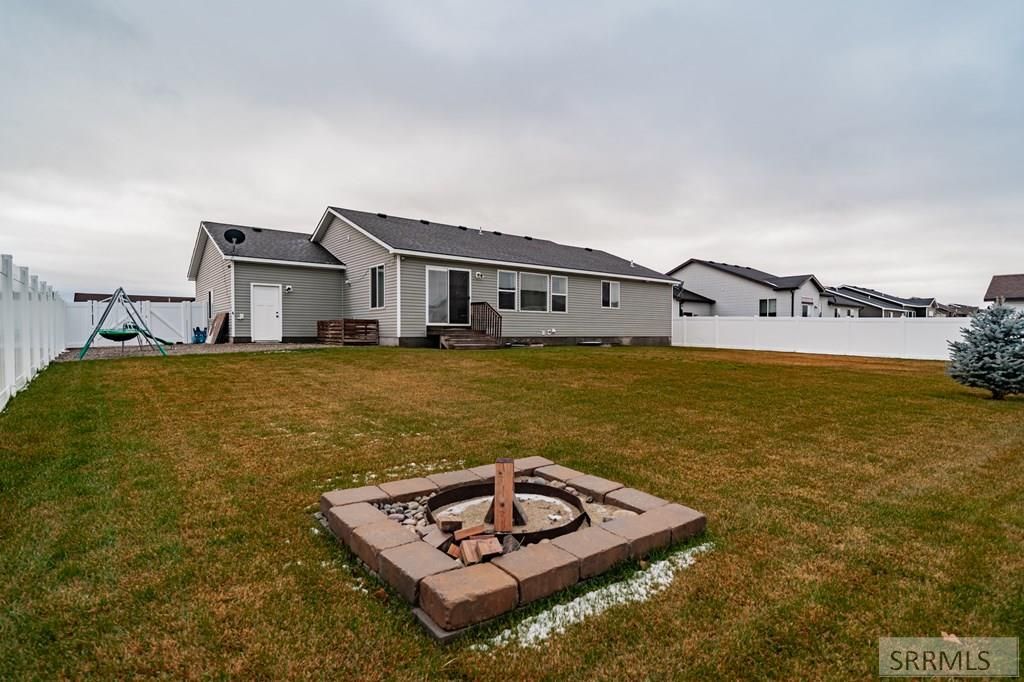 Image 47 of property listing at 4307 E Marlin Avenue, Idaho Falls, ID 83401