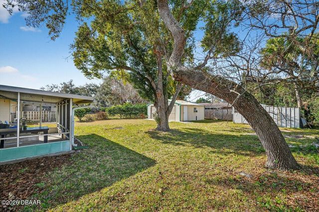 2560 Westwood Avenue, New Smyrna Beach, FL 32168