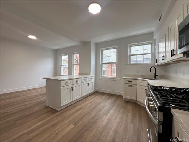27-29 Purchase Street, Rye, NY 10580