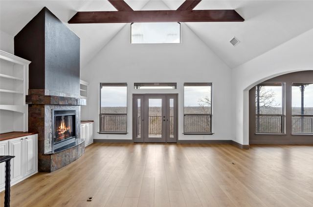 396 Ranchview Court, Bowie, TX 76230