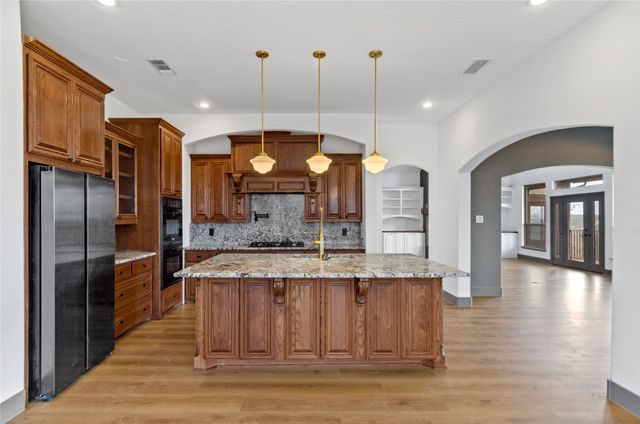 396 Ranchview Court, Bowie, TX 76230