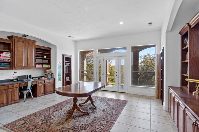 396 Ranchview Court, Bowie, TX 76230