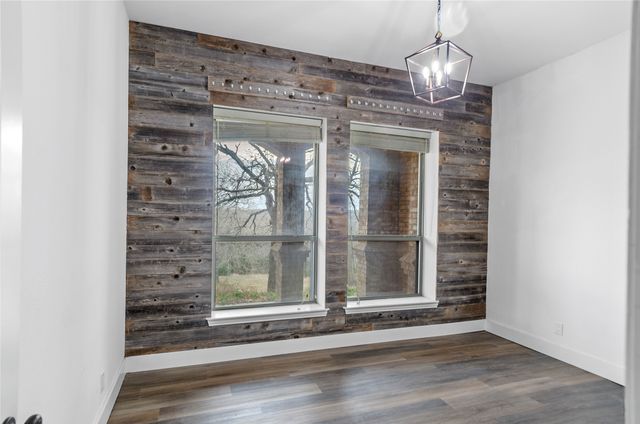 396 Ranchview Court, Bowie, TX 76230