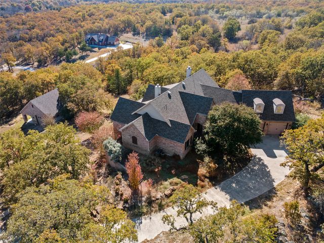 396 Ranchview Court, Bowie, TX 76230