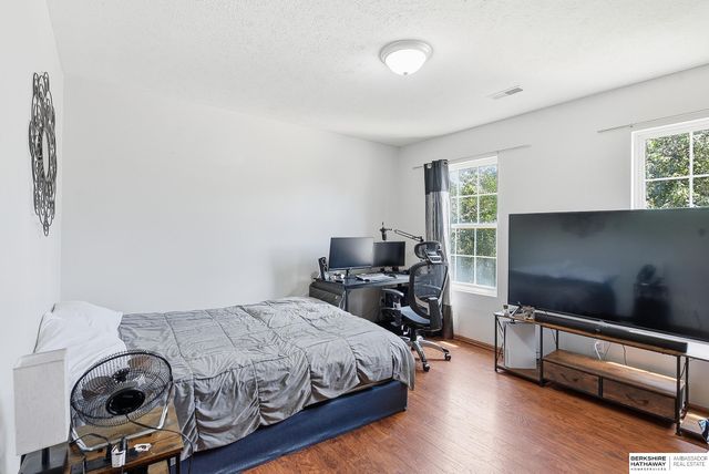 16102 S Street, Omaha, NE 68135